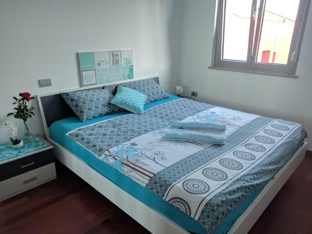 Jan'S Place At Seaside Ankaran Luaran gambar